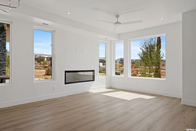 756 SAPPHIRE LN