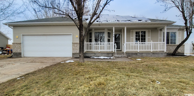 726 COUNTRY CLUB DR, Stansbury Park, UT 84074