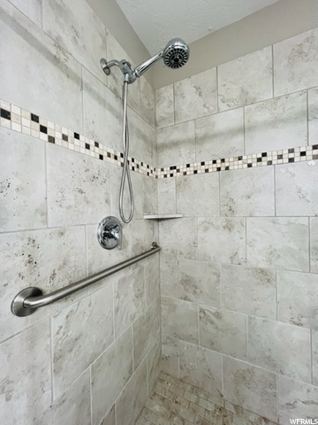 Tile Wainscoat
