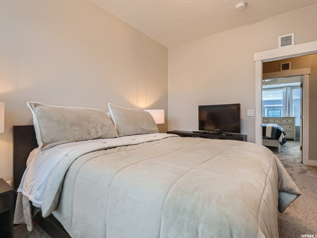 3rd floor bed