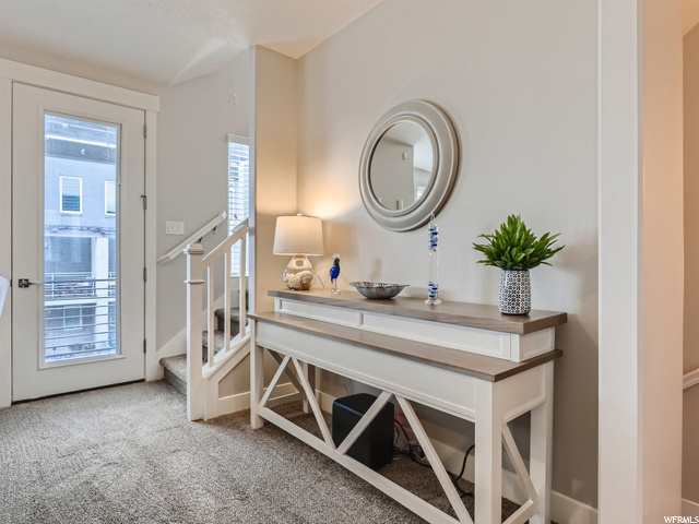 2nd floor landing