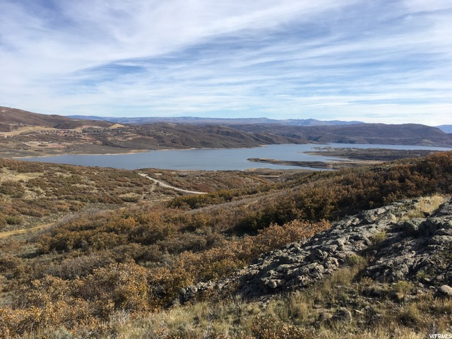 This lot overlooks the Jordanelle Reservoir very close to SkyRidge Drive. This property is not buildable at this time.