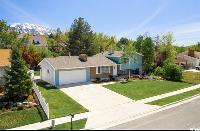 8337 S HILL HAVEN LN, Sandy UT 84093