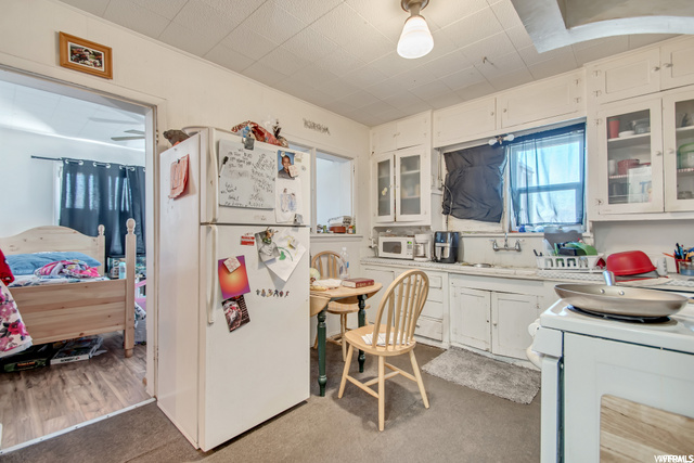 apartment 3