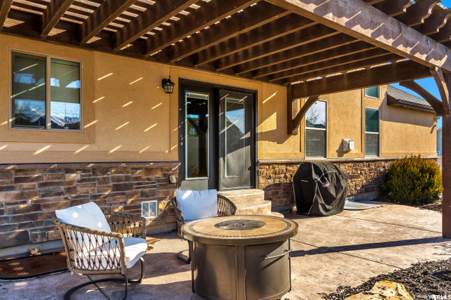 Cozy Patio with Pergola