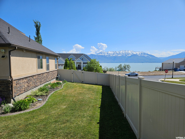 Incredible Lake and Mountain Views