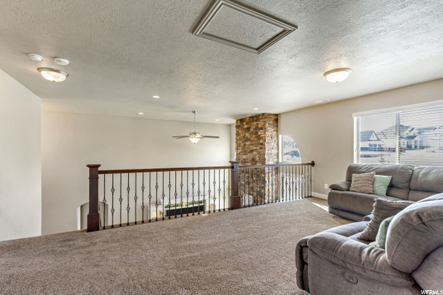 Spacious Upstairs Loft