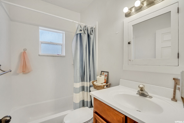 Main Bath