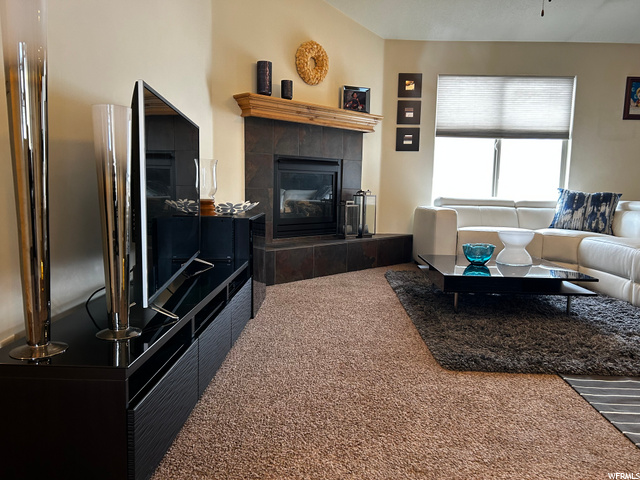 UPSTAIRS FAMILY ROOM