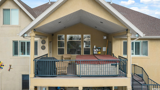 Covered Deck with Hot Tub