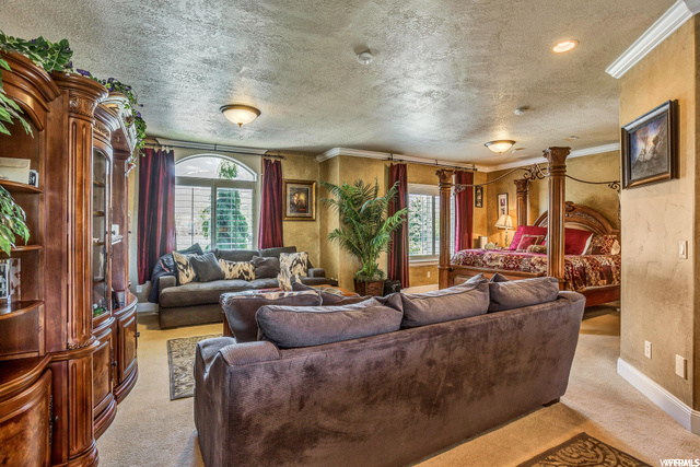 Main Floor Master Suite
