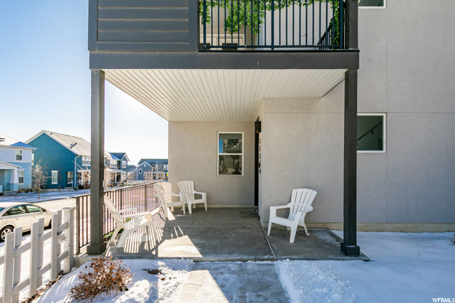 Entry way