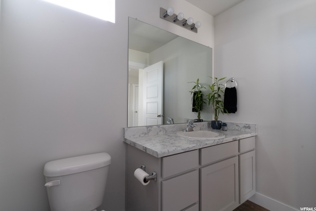 2nd Full Bath Upstairs