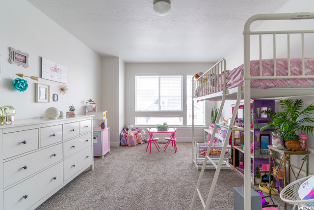 Huge 2nd bedroom