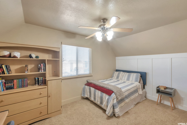Upstairs bedroom 2