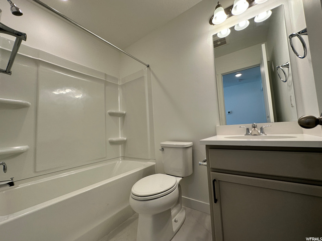 Upstairs Bathroom