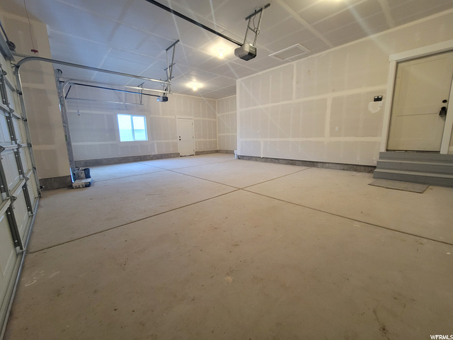 3-Car Garage