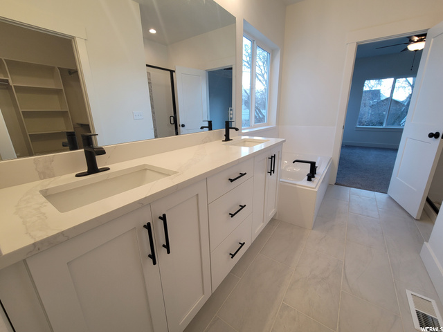Owner's Ensuite Bathroom