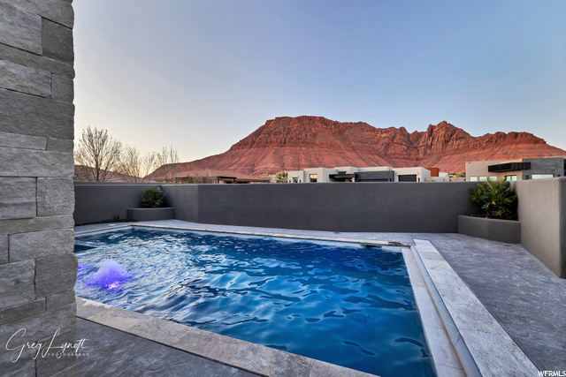 Pool and view to the north