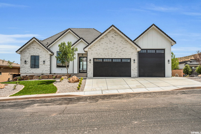 1645 SCENIC SUNRISE DR