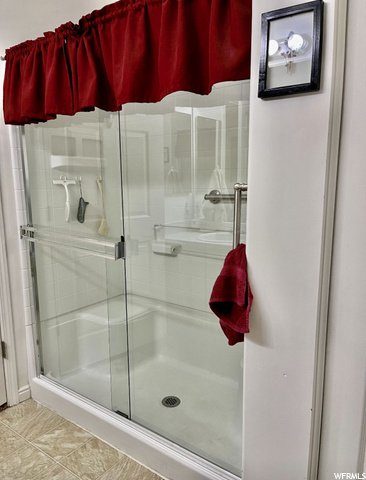 Main Bedroom Shower