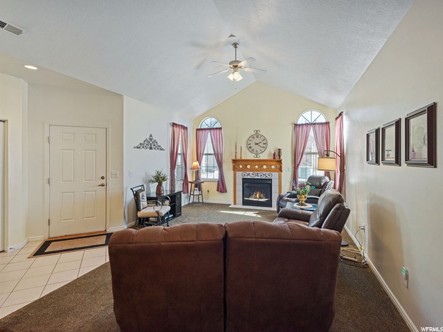 Vaulted Great Room