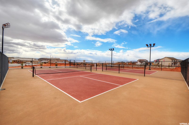 Complex Amenity - Pickleball Courts