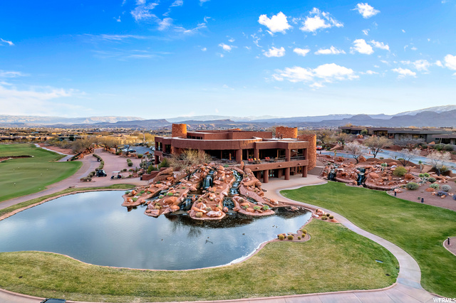 Entrada Clubhouse - Restaurant, Pro-shop