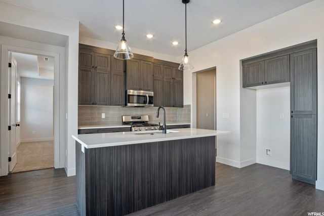Kitchen Island