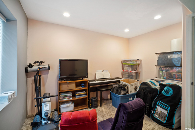 basement bedroom