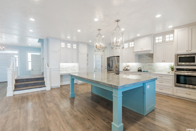 Kitchen - main floor