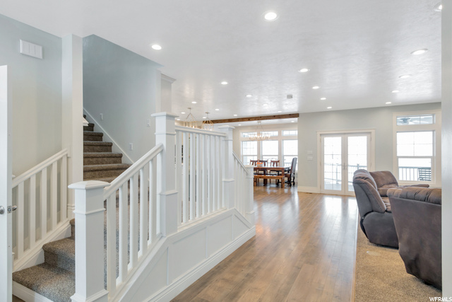Entry view-main floor