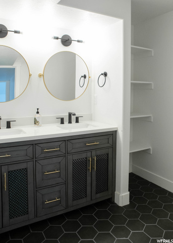 Full Bathroom/basement