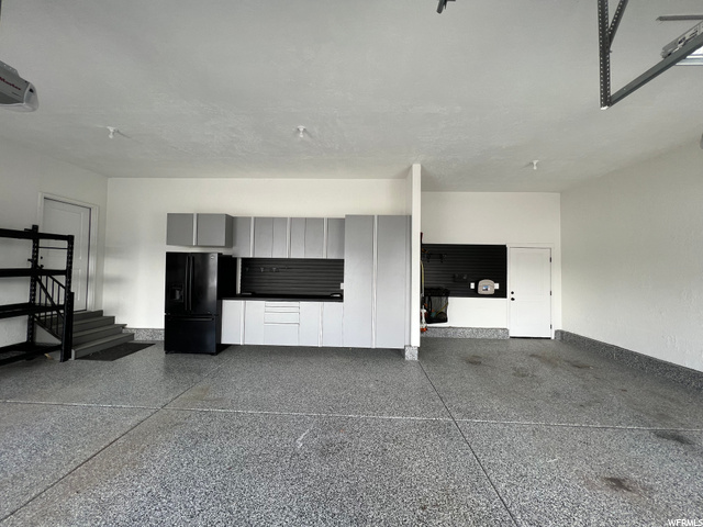 3-car garage