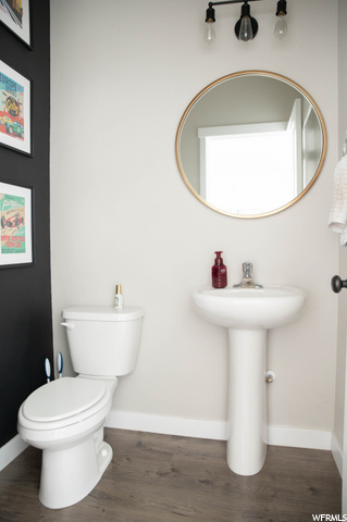 Powder bathroom