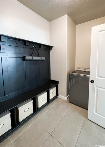 Laundry/Mud room