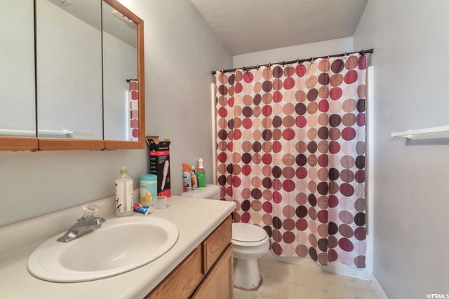 Unit 2059 - Bathroom 1