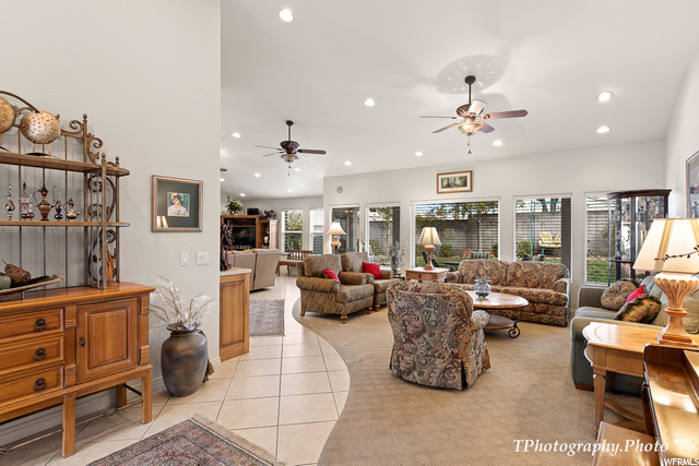 9-From Entry Toward Main Living