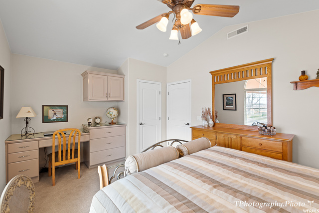34-VERY Large Room