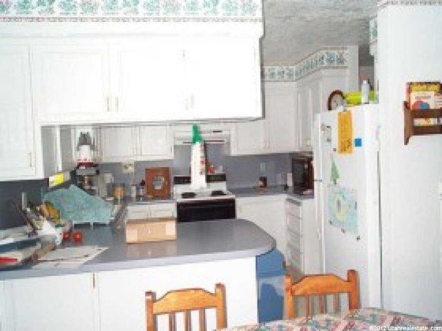 553 N 1420 E, Logan, UT 84321 — photo 2