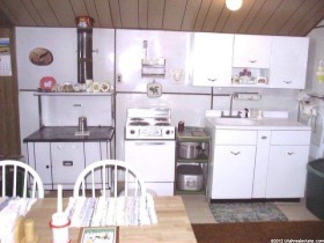 1076 Mount Tabby Dr, Tabiona, UT 84072 — photo 7
