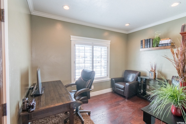 Office/Front Room