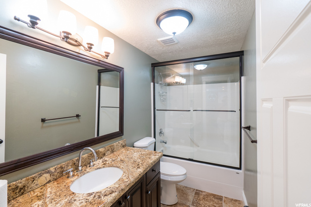 Bathroom 4