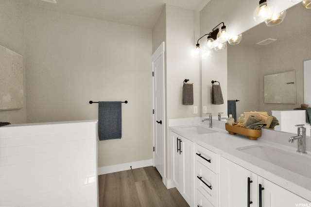 Primary Ensuite Bathroom