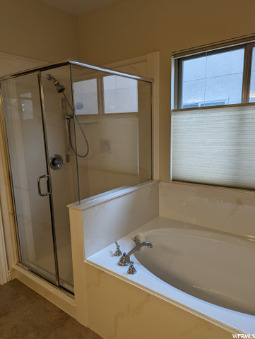 Main bedroom Bath