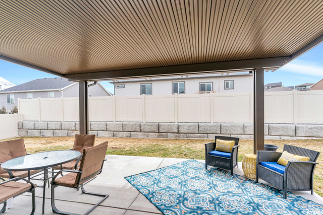 Patio & Awning