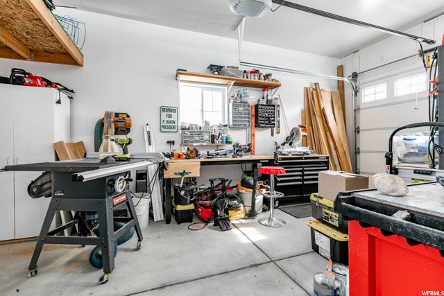 3rd car garage Shop area