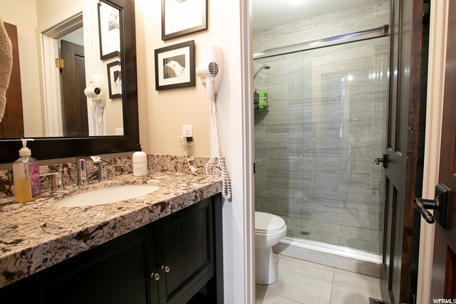 314 Guest Bath