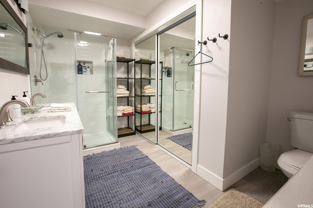 314 Guest Bath