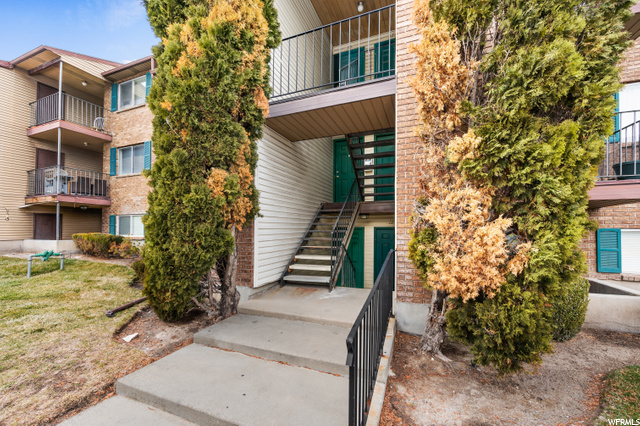 4148 S OAK MEADOWS DR #10, Taylorsville UT 84123